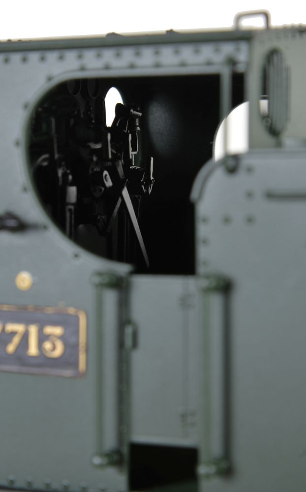 A gauge 1 Sancheng model of a GWR pannier tank locomotive No 7713 - Image 3 of 3