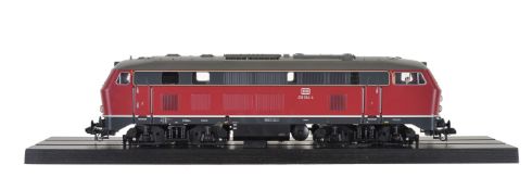 A Märklin gauge 1 diesel locomotive DB-218 304-4