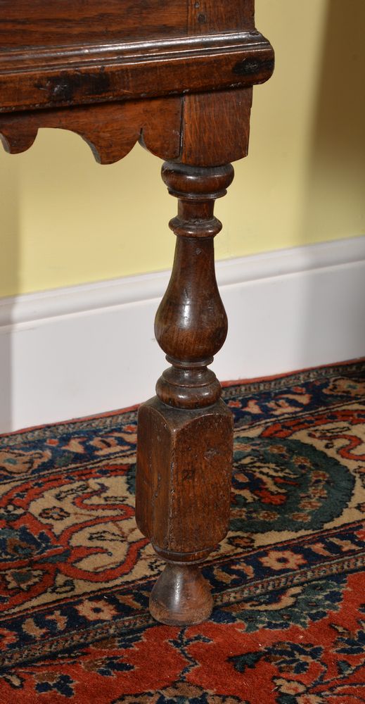 A Charles II oak dresser base - Image 3 of 3