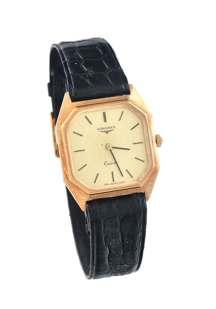 ϒ Longines, Gold coloured wrist watch