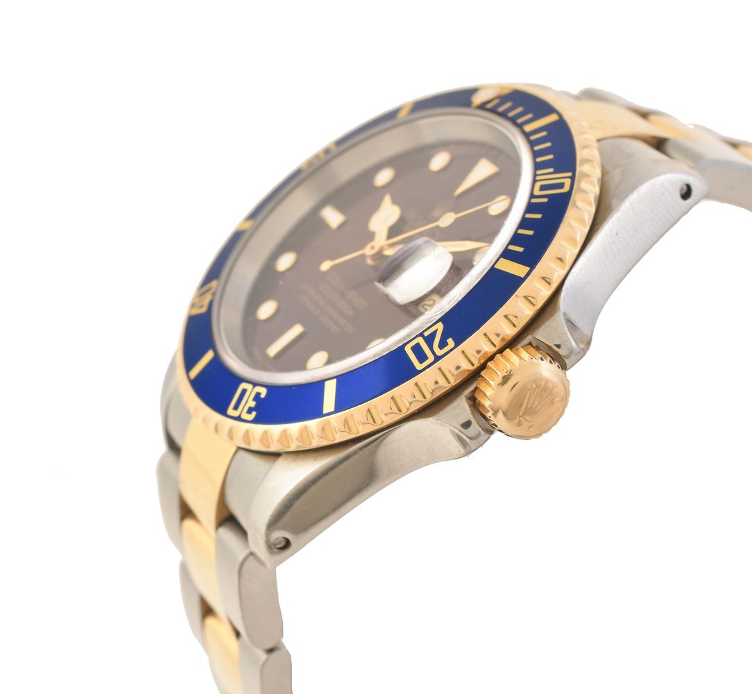 Rolex, Oyster Perpetual Date Submariner, Ref. 16613 - Image 2 of 4