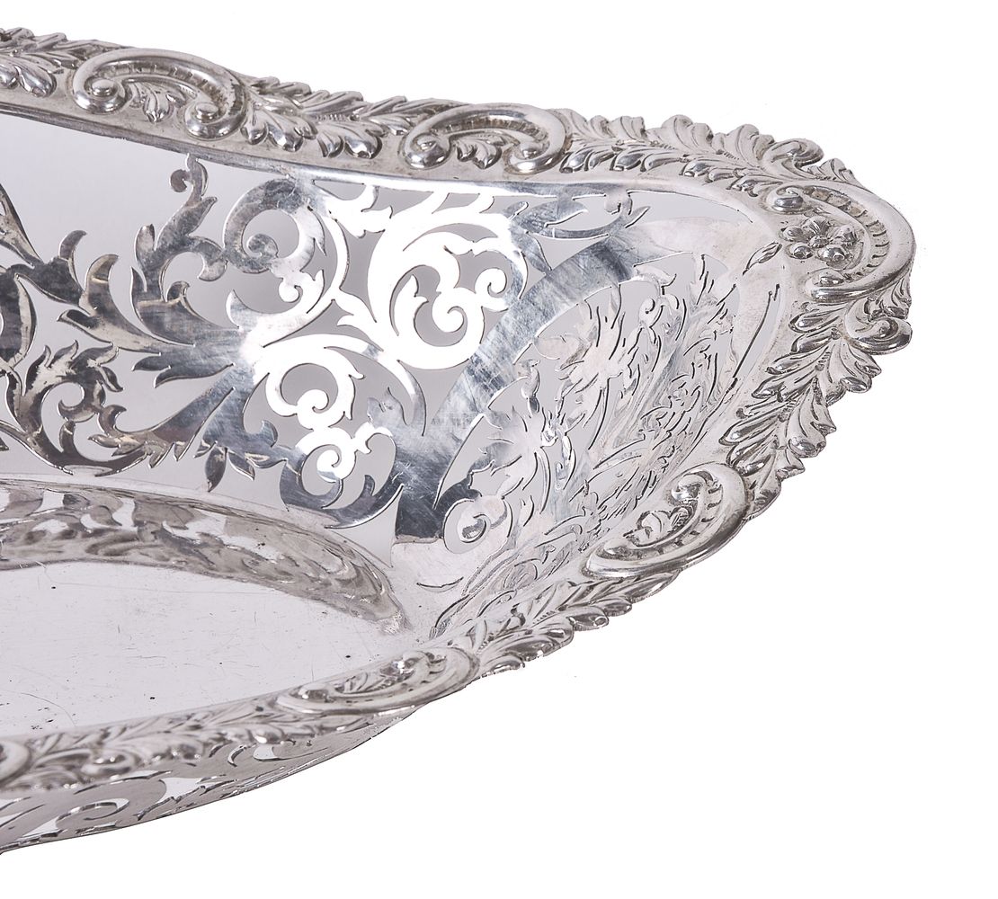 A silver shaped oval basket by James Dixon & Sons Ltd - Image 3 of 3