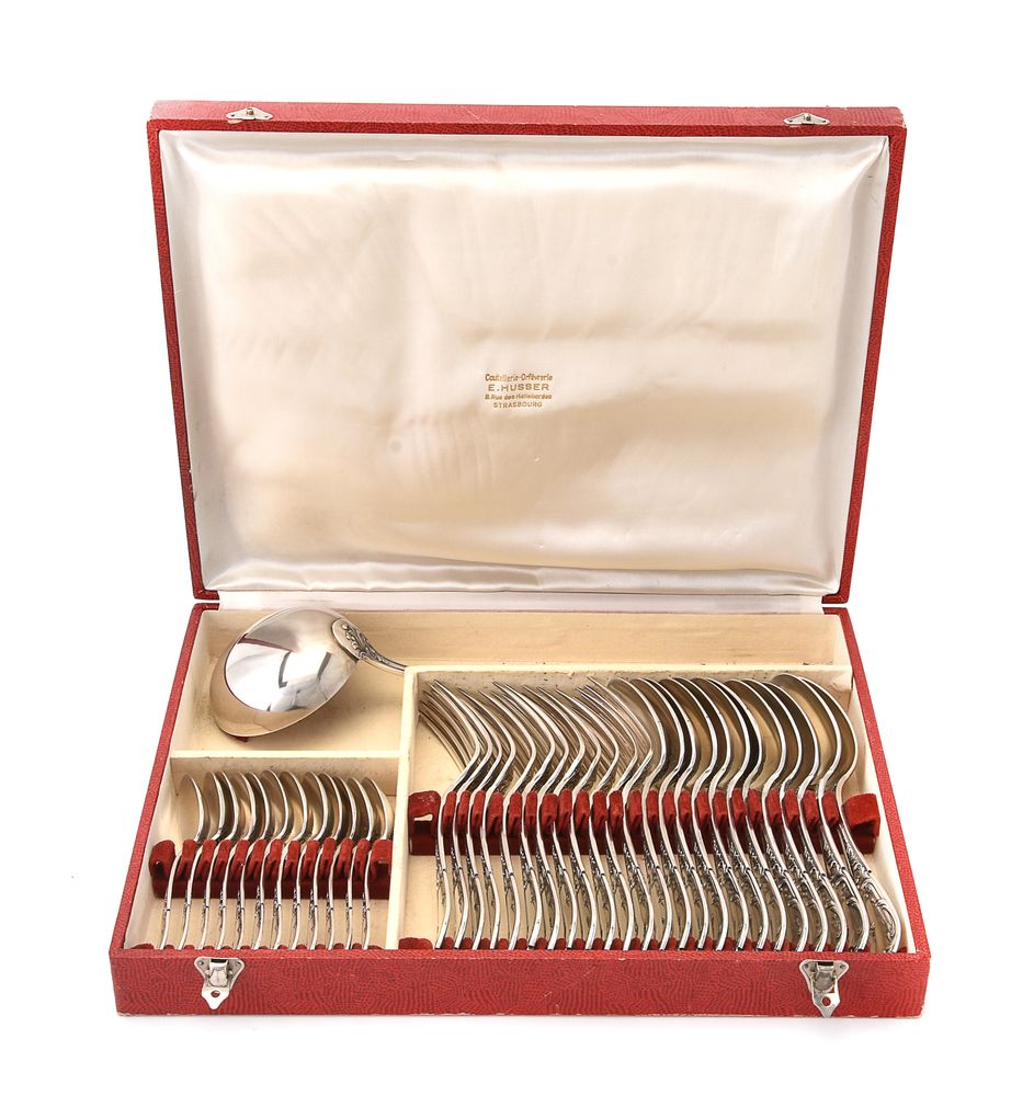 A French electro-plated flatware service