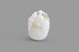 A white jade 'Double-gourd' pendant