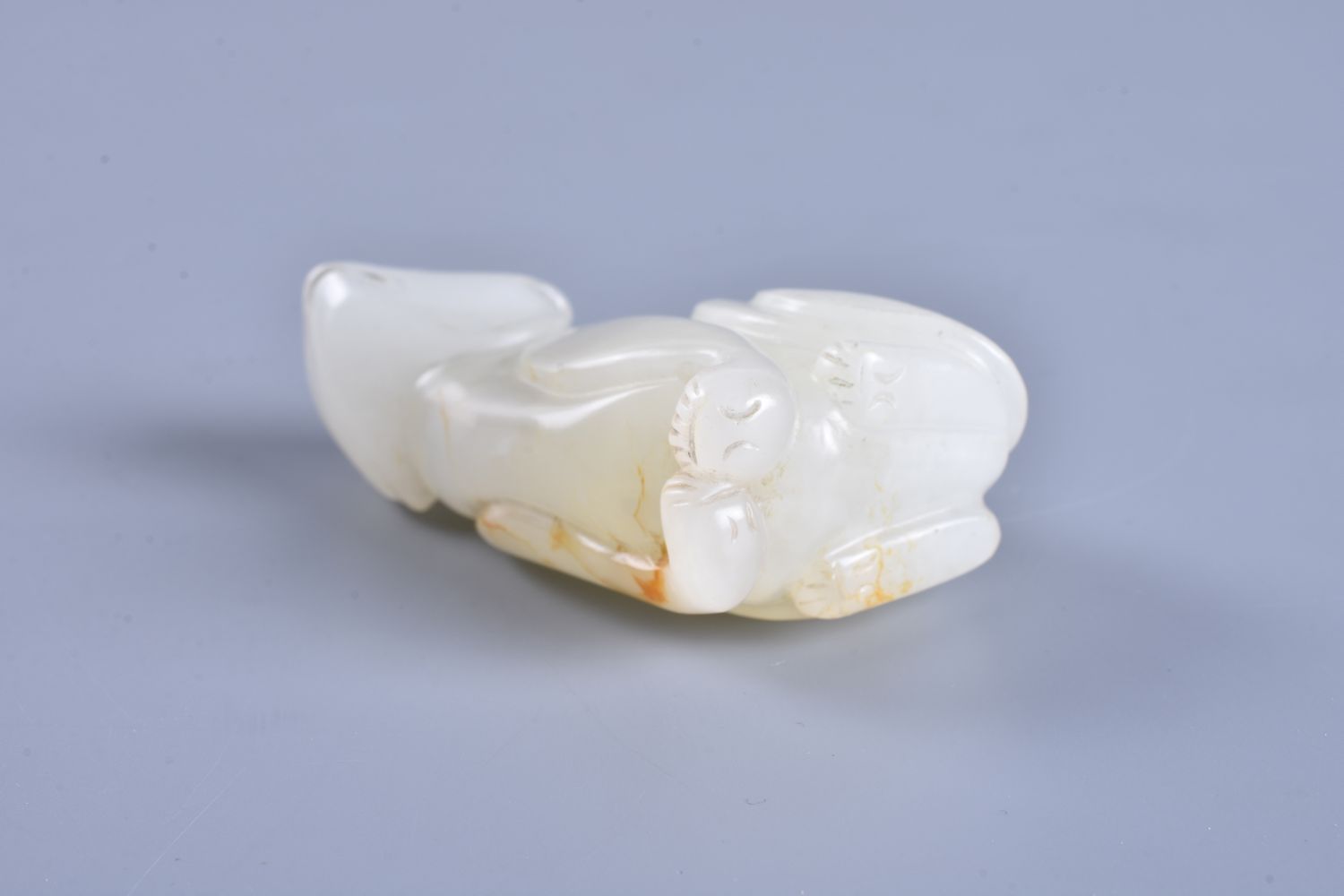 A Chinese white jade carving of a beast - Image 5 of 5