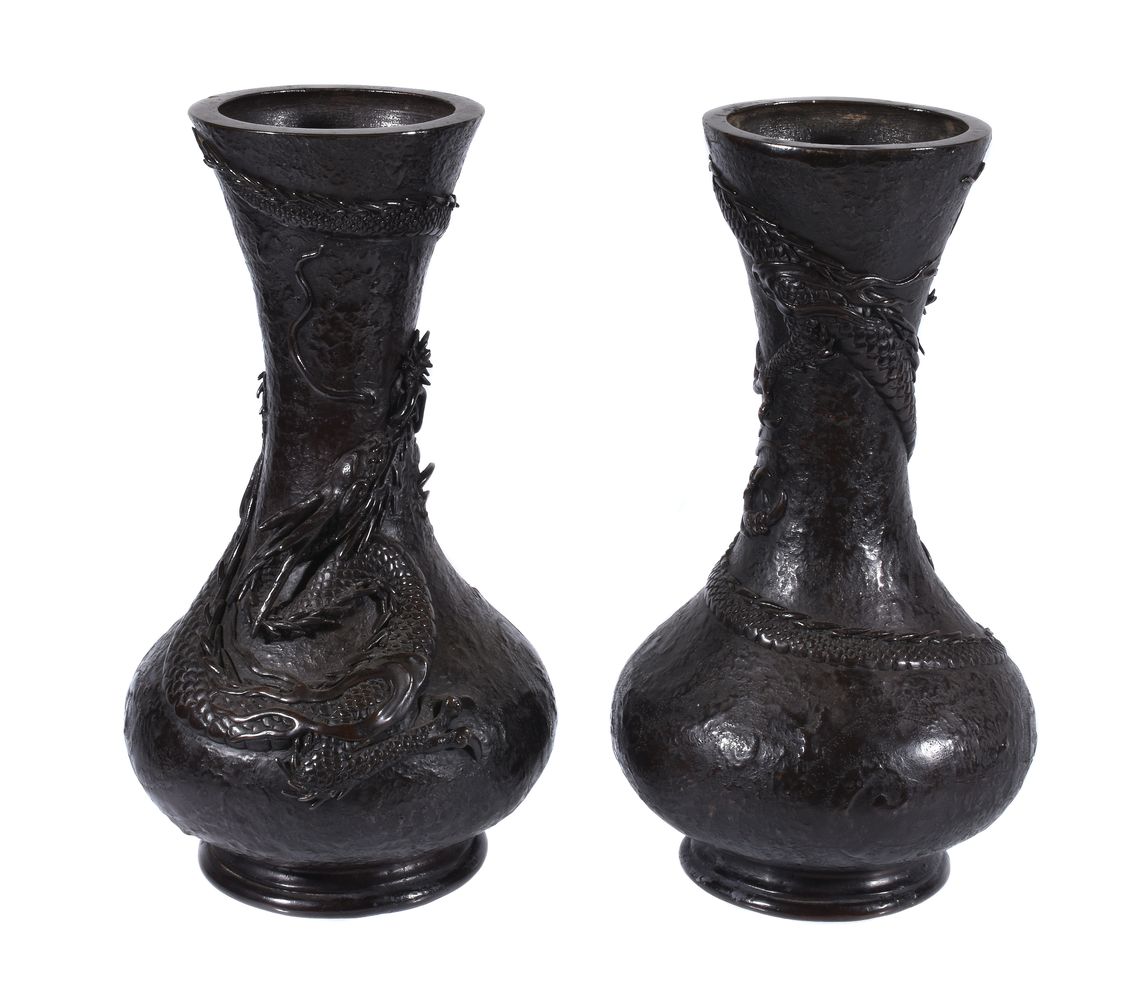 A Pair of Japanese Bronze Vases - Image 2 of 5