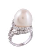 A South Sea cultured pearl and diamond dress ring