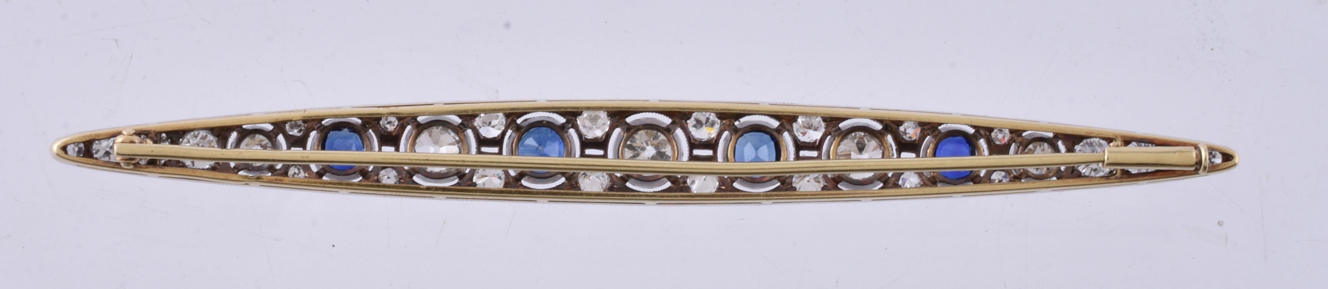 An early 20th century diamond and sapphire brooch - Image 2 of 2