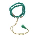 A dyed green beryl bead necklace