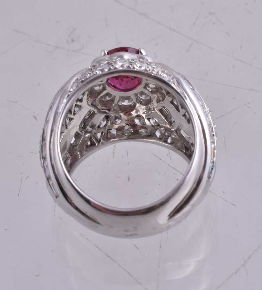 A ruby and diamond dress ring - Image 2 of 2