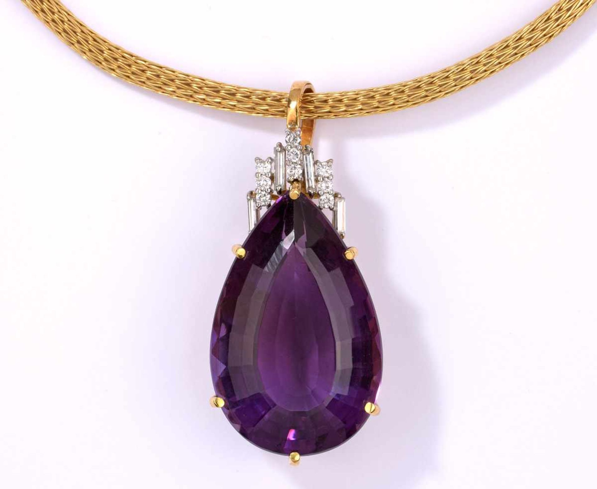 Collier mit Amethystanhänger und Goldarmband750- Gelbgold Collier und -armband, tropfenförmiger - Bild 2 aus 2