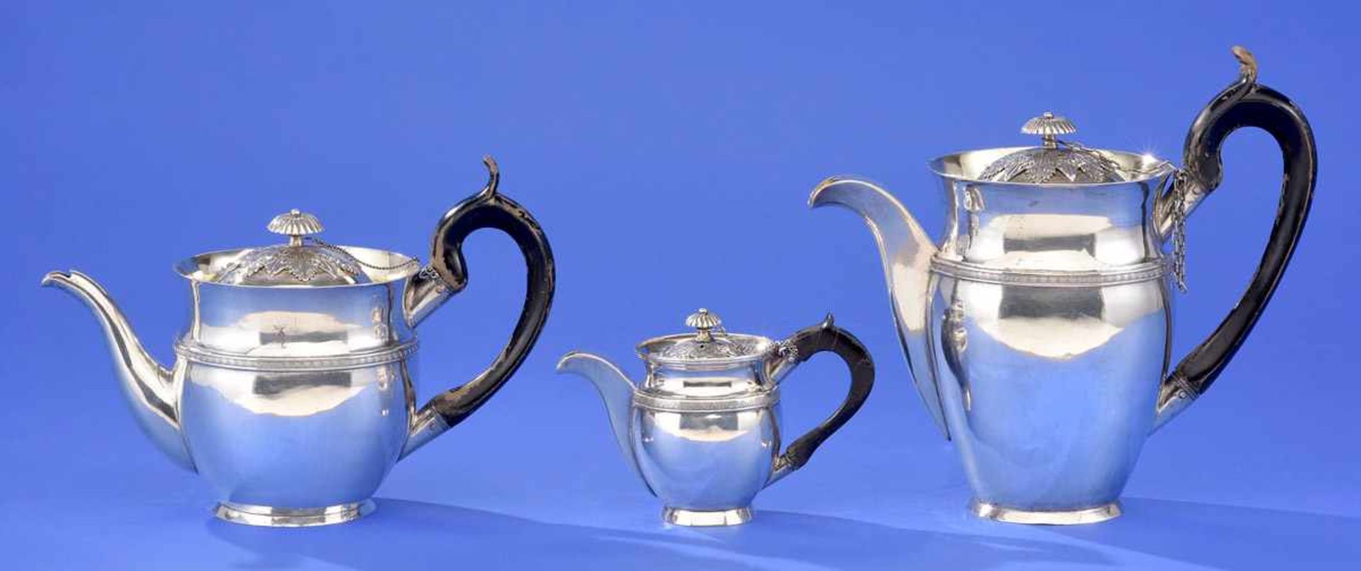 Kaffeekanne, Teekanne und Sahnegießer von Alexander Iljitsch Jaschinoff St. Petersburg
