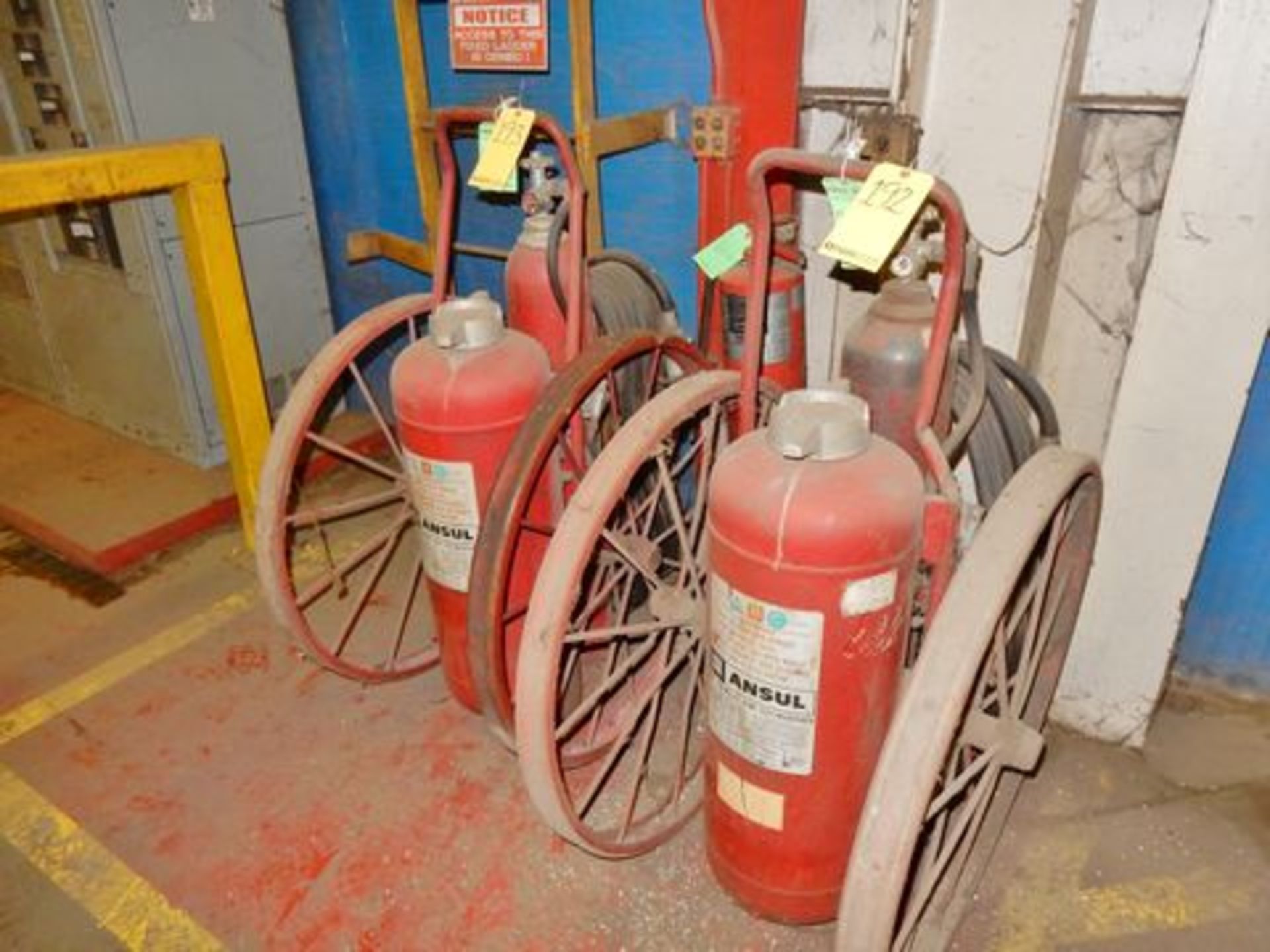 ANSUL ROLLING FIRE EXTINGUISHER