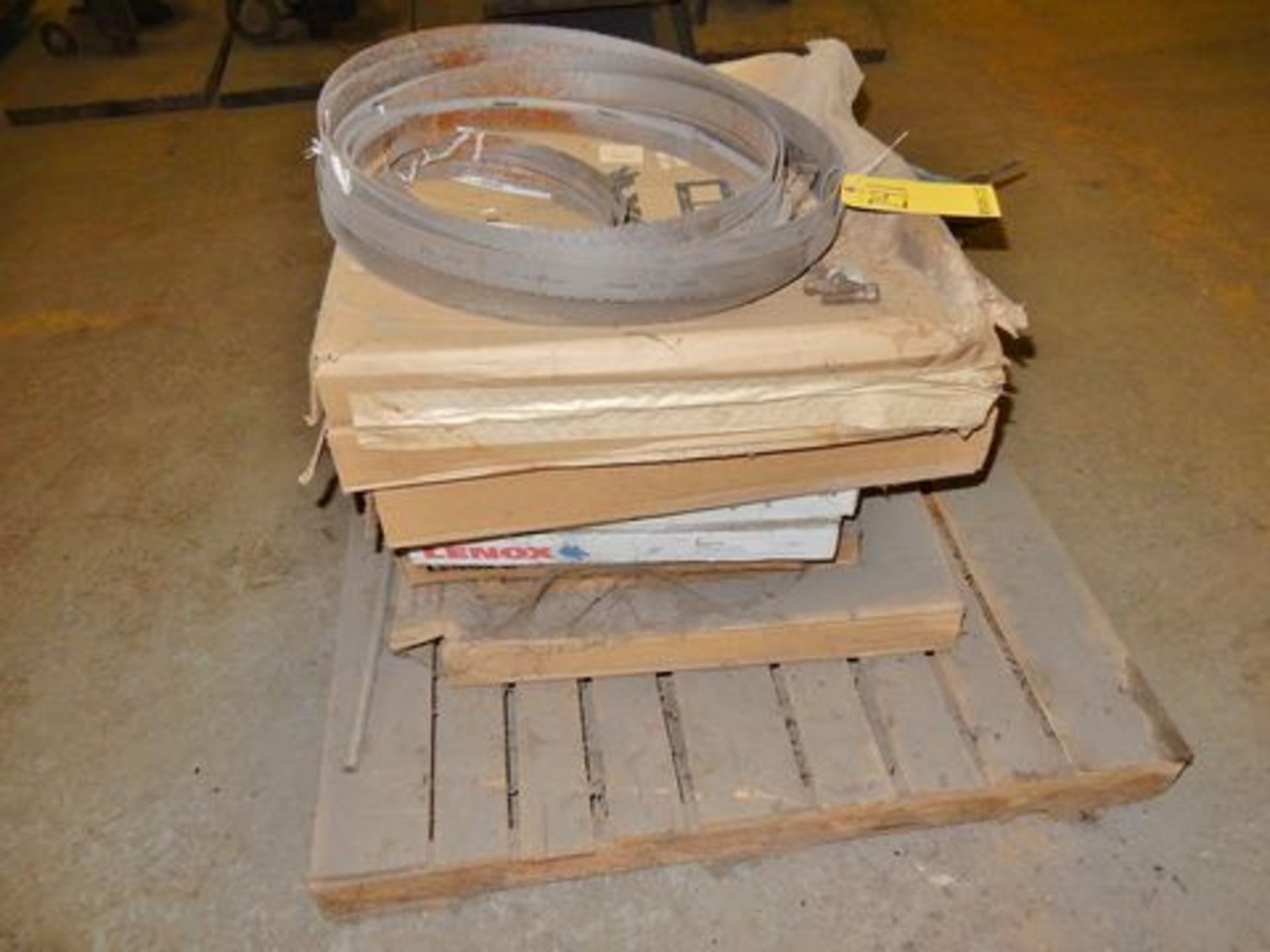 LOT MISC. BANDSAW BLADES, VARIOUS SIZES