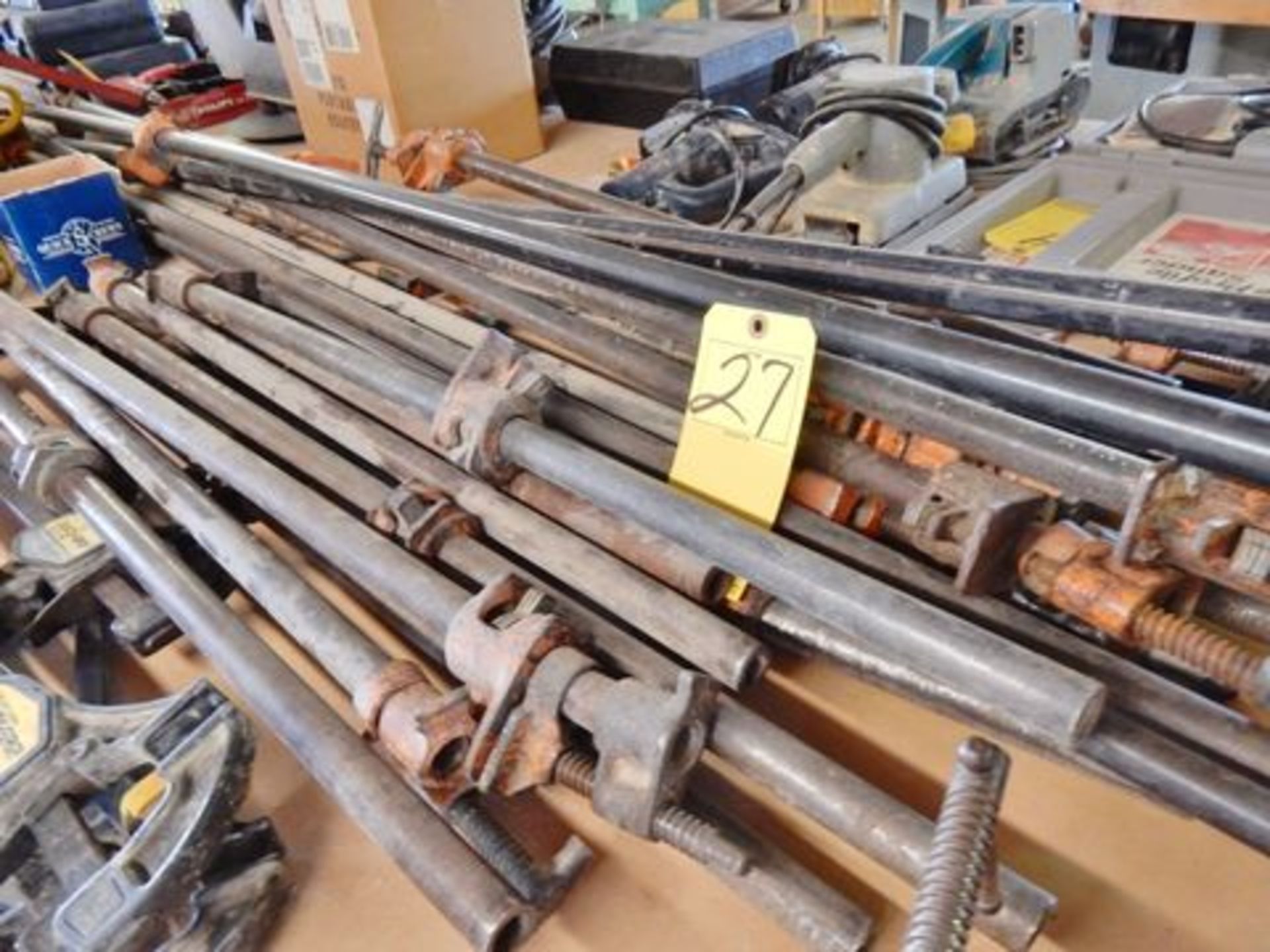 LOT PIPE TYPE BAR CLAMPS