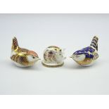 Two Royal Crown Derby bird paperweights and piglet (3)