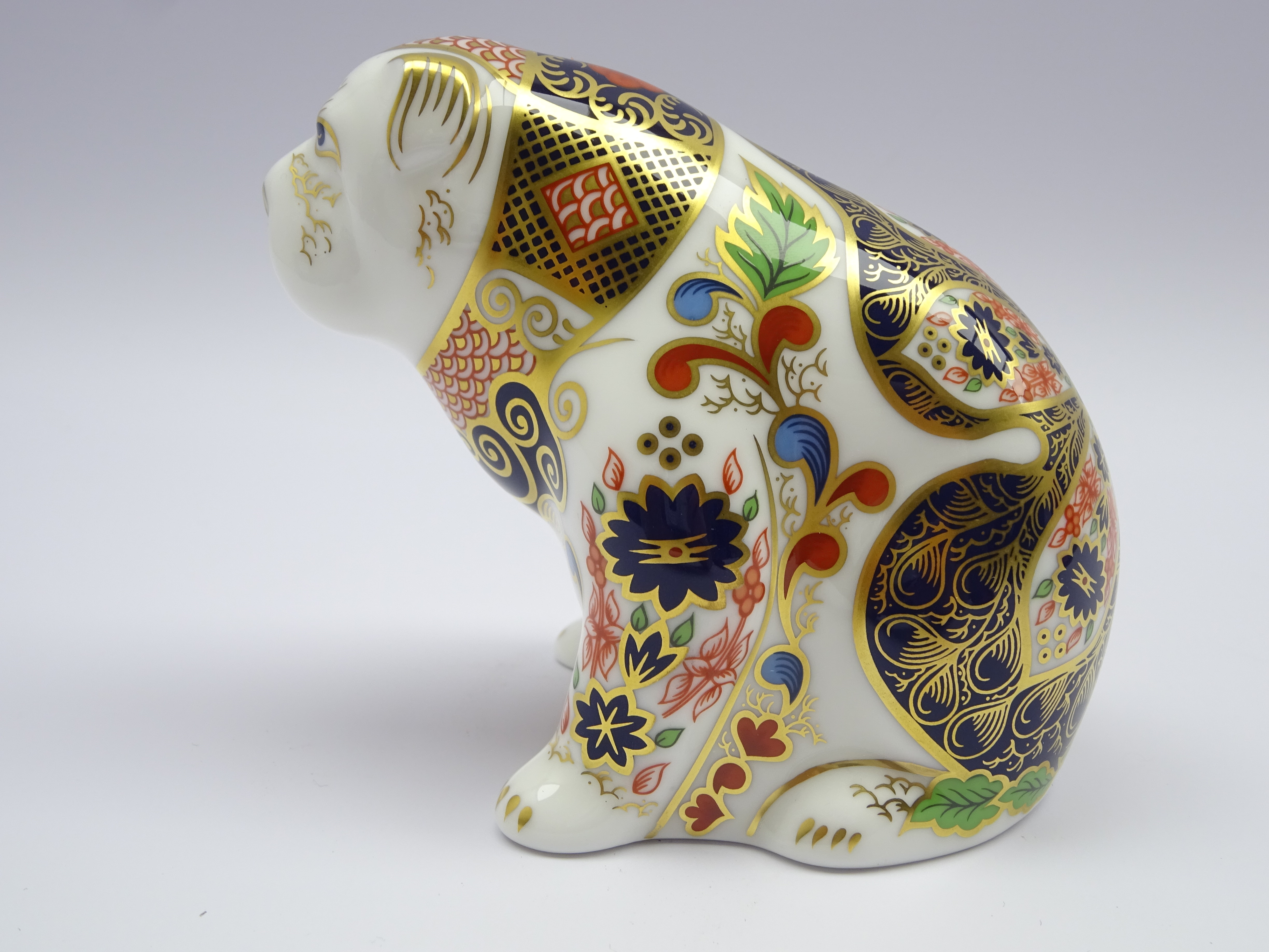 Royal Crown Derby paperweight 'Old Imari Bulldog' with gold stopper and box Condition - Image 2 of 2