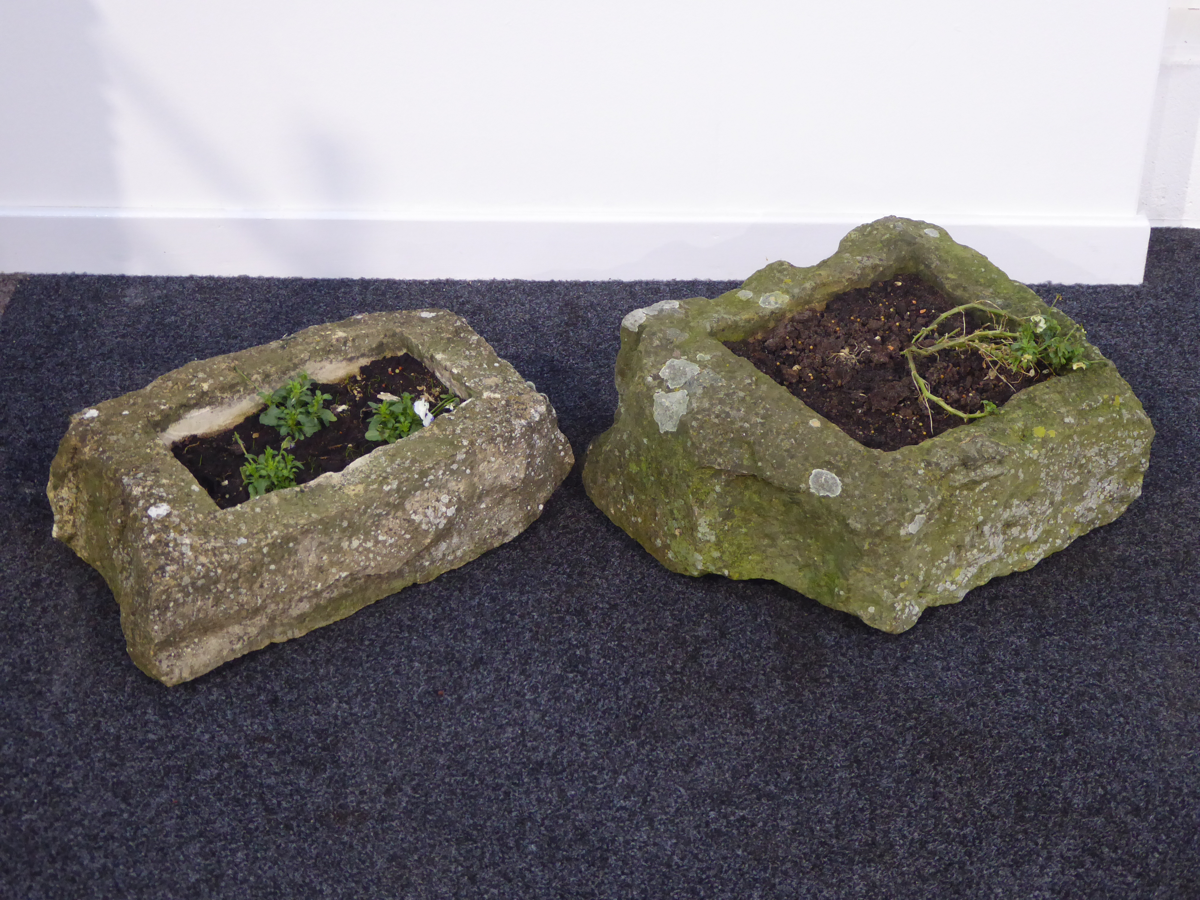 Square rough cut stone trough (38cm x 46cm), and a rectangular stone trough (28cm x 41cm), - Image 6 of 6