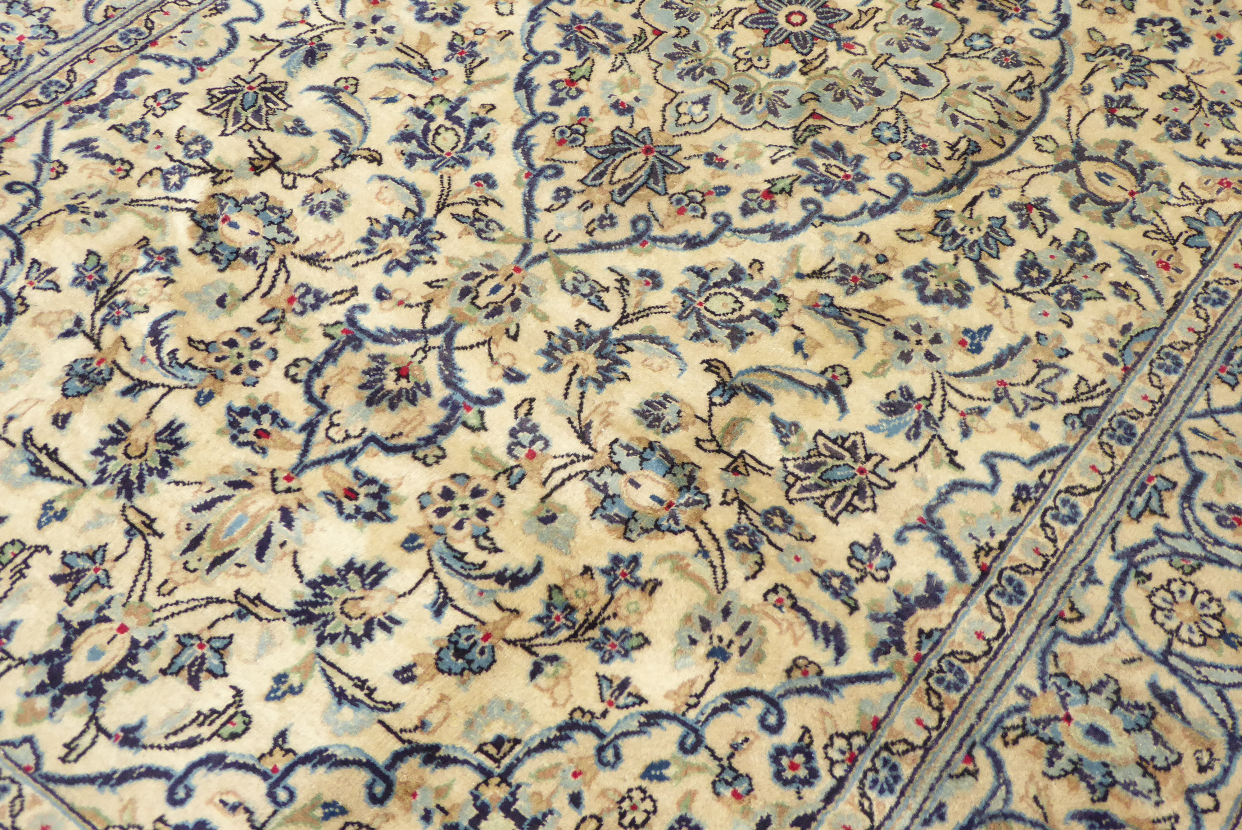 Persian Kashan rug, ivory ground with blue interlacing design, - Image 2 of 3