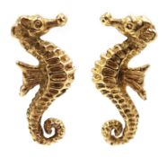Pair of 9ct gold (tested) sea horse stud ear-rings Condition Report & Further Details