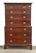 Georgian mahogany chest on chest, projecting cornice over two short and six long graduating drawers,