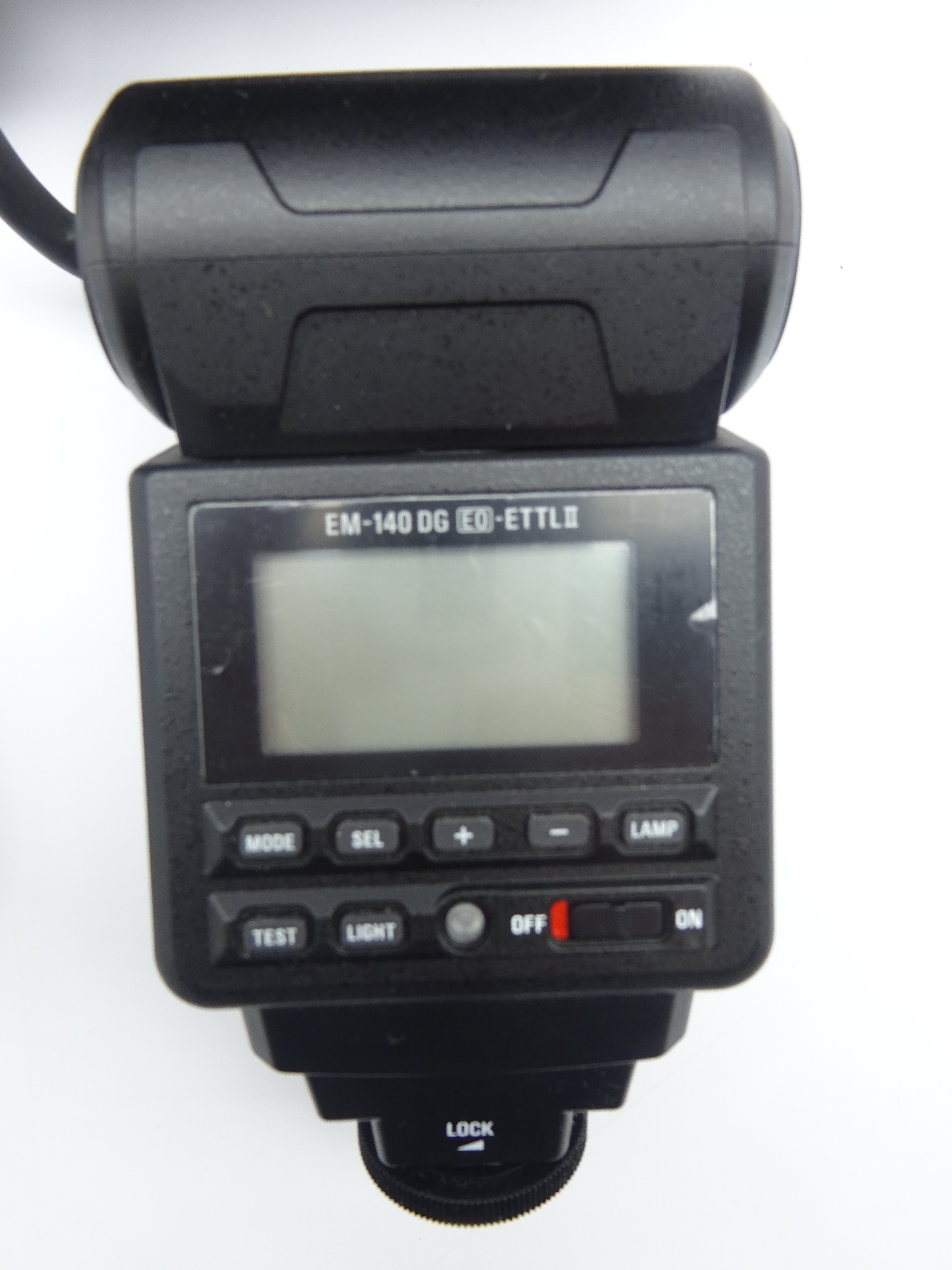 Sigma EM-140DG macro light ring flash for canon with case - Image 2 of 2