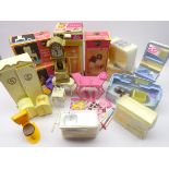 Sindy - kitchen and bathroom fittings, bedroom furniture, settee, disco outfit etc, some boxed,