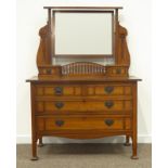 Late 19th/early 20th century oak Art Nouveau dressing table,