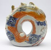 Japanese Meiji period Imari moon shaped flask moulded as a dragon with gilt spout,