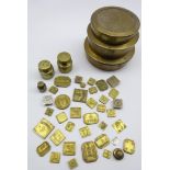 Collection of Avery and other Apothecaries weights,