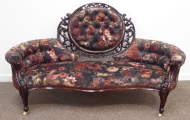 Victorian walnut chaise longue, scroll leaf carved frame with oval buttoned back, serpentine front,