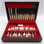 Oneida canteen of silver-plated Ashbury pattern cutlery,