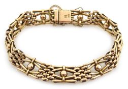 Gold fancy link chain bracelet, stamped 9c, approx 19.