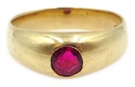 14ct gold single stone round ruby ring,