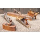 Quantity of vintage and later planes, including an early 20th century James Cam mahogany plane,