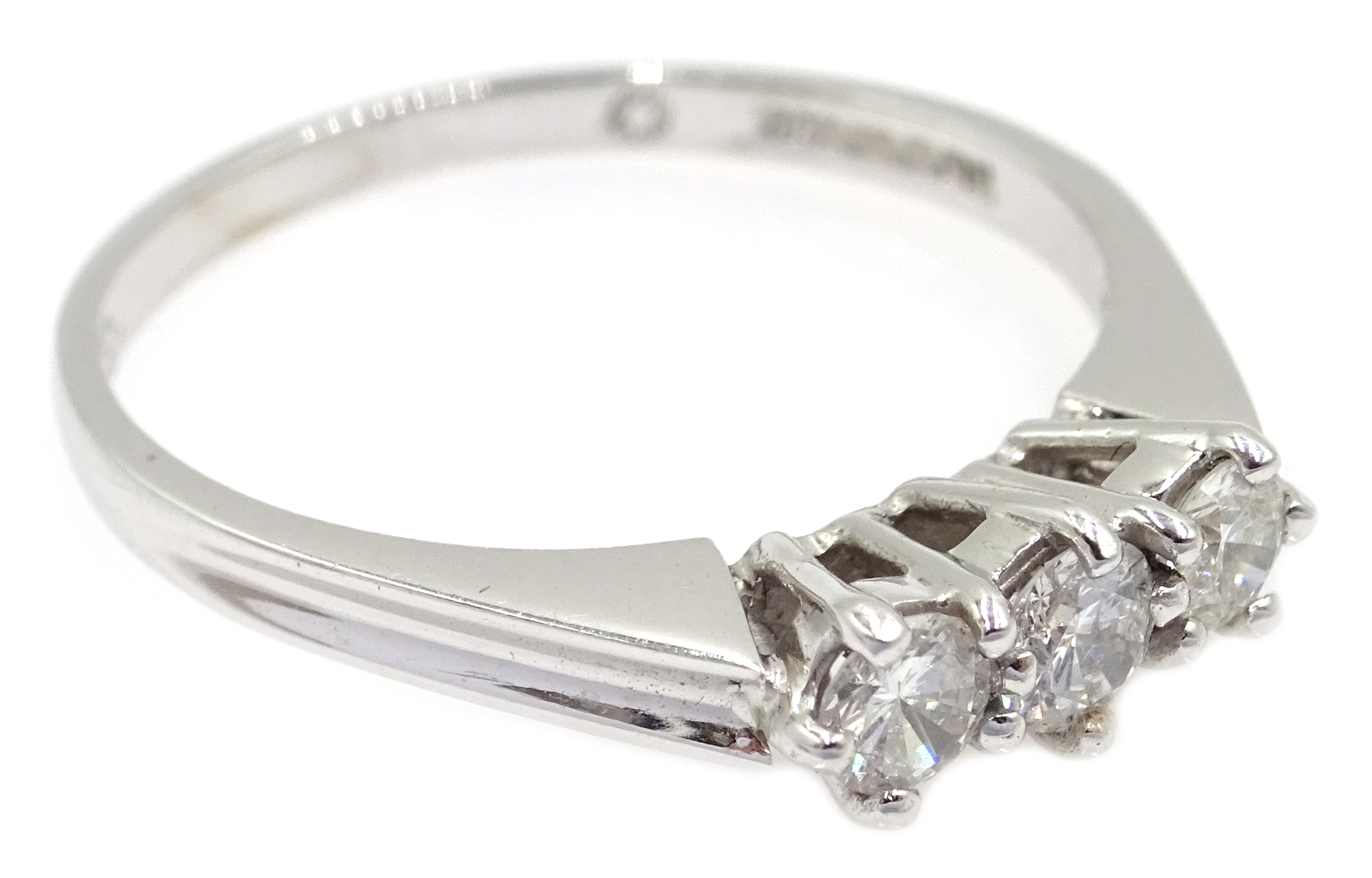 18ct white gold three stone diamond ring, - Image 2 of 3