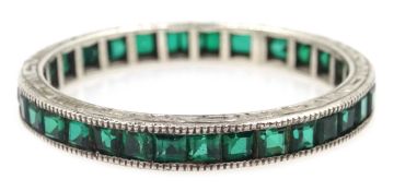 Early-mid 20th century calibre cut emerald full eternity ring Condition Report & Further