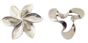 Aarre & Krogh Danish silver flower design brooch stamped 'Stirling A & K Denmark' and a