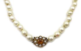 Single strand cultured pearl necklace, with gold citrine and pearl clasp,