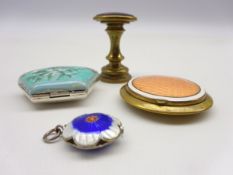 Small desk seal with enamel top,