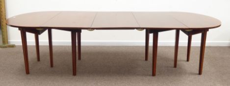 Late 19th century inlaid mahogany Sheraton style extending dining table,