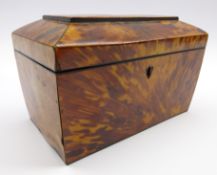 Early 19th Century tortoiseshell sarcophagus tea caddy with hinged cover L18.