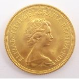 Queen Elizabeth II 1974 gold full sovereign Condition Report & Further Details