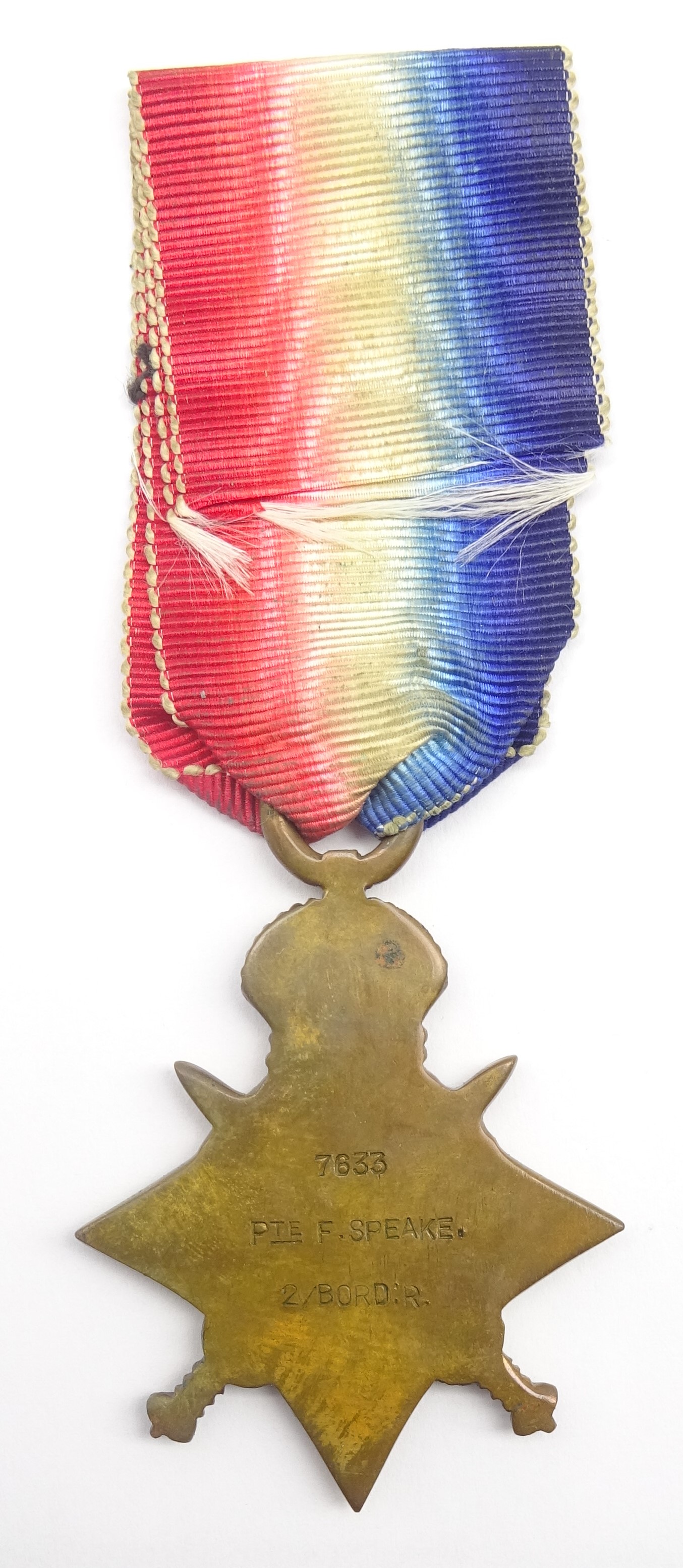 WW1 1914 Mons Star awarded to 7633 Pte. F. Speake 2/Bord.R. with 5th Aug. - Image 2 of 2