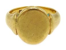 18ct gold signet ring, Birmingham 1926, approx 7.