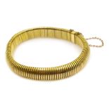 14ct gold (tested) bracelet,