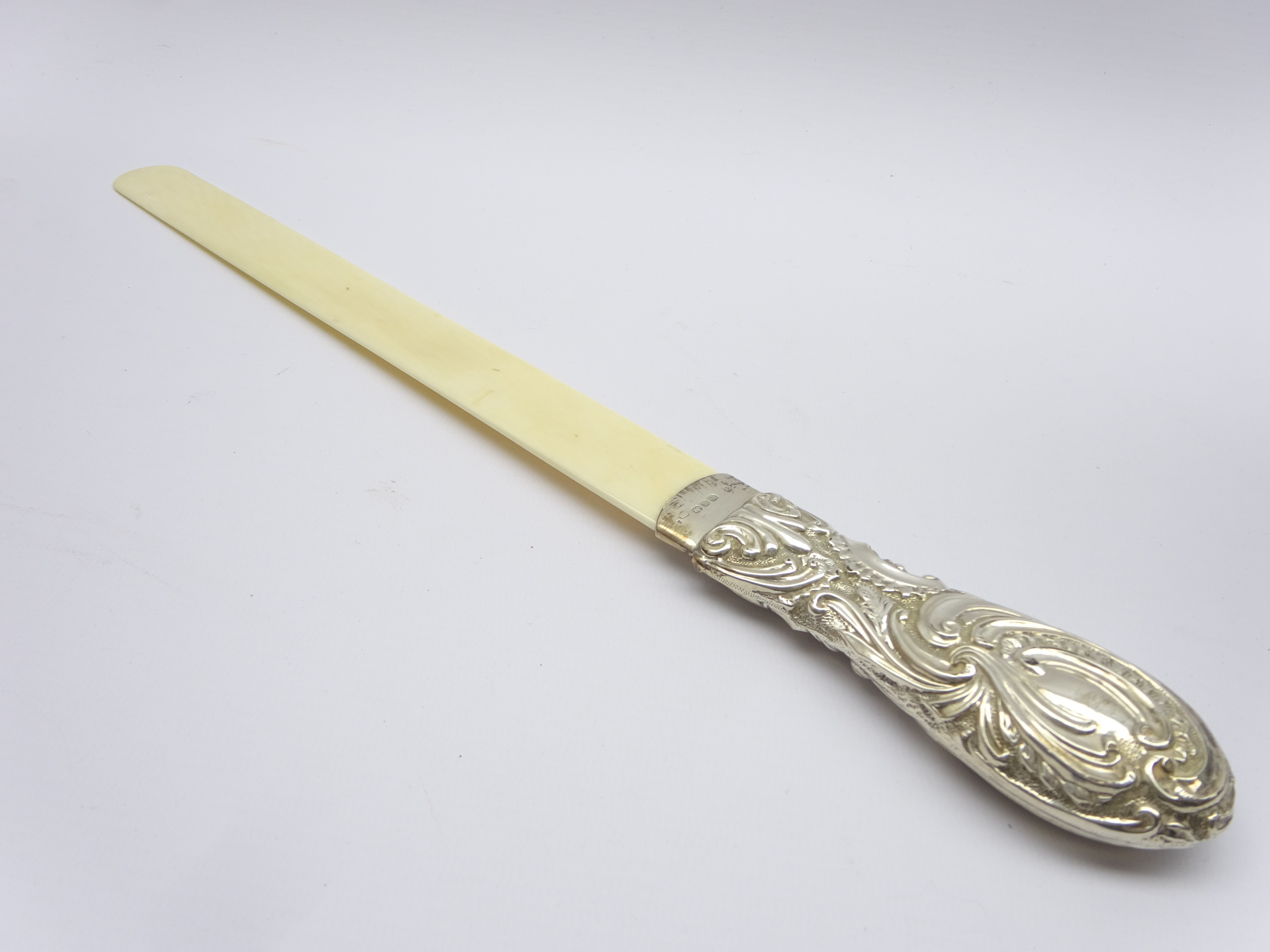 Victorian silver and ivory page turner with embossed handle Birmingham 1896 Condition