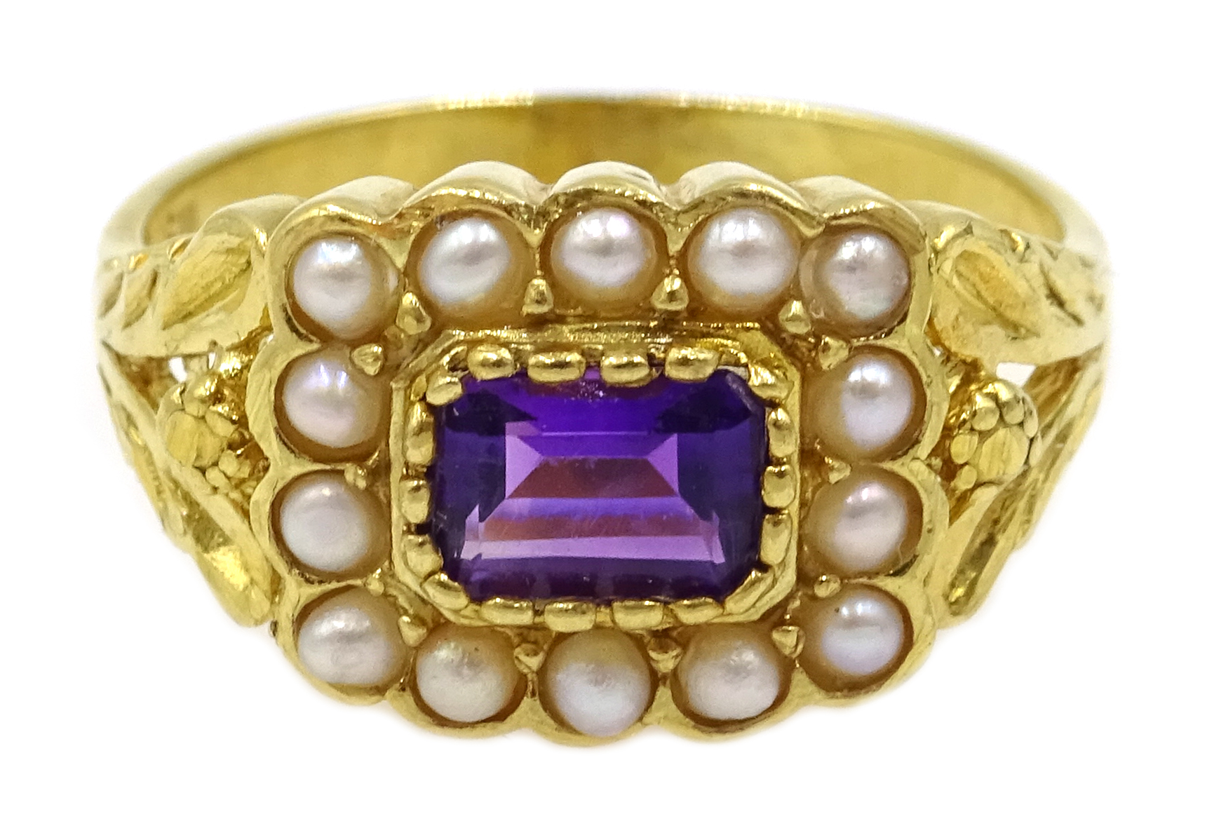 Silver-gilt amethyst and pearl ring,