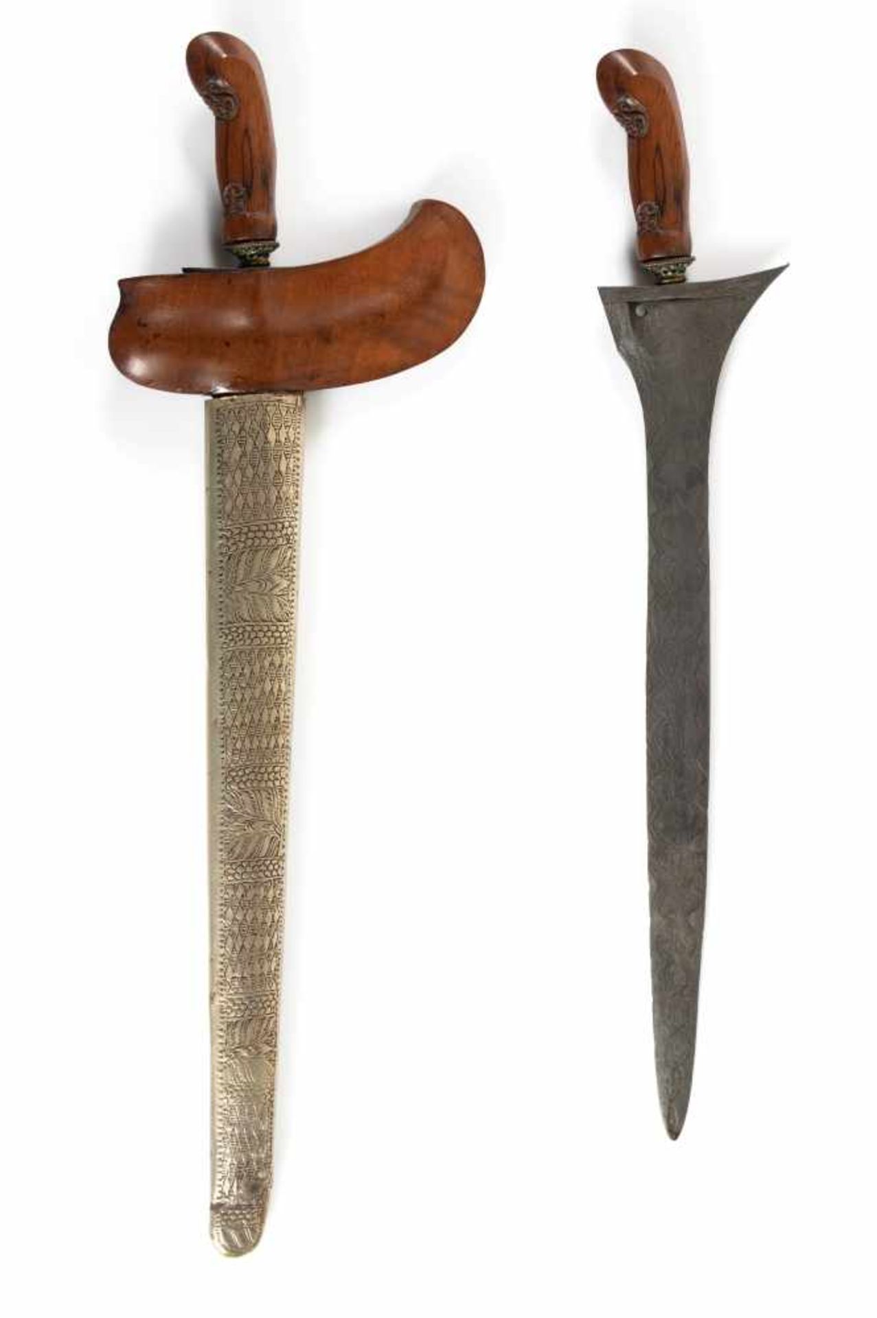 An East Javanese Keris, with 18th century blade.An East Javanese Keris, with 18th century blade.Umur