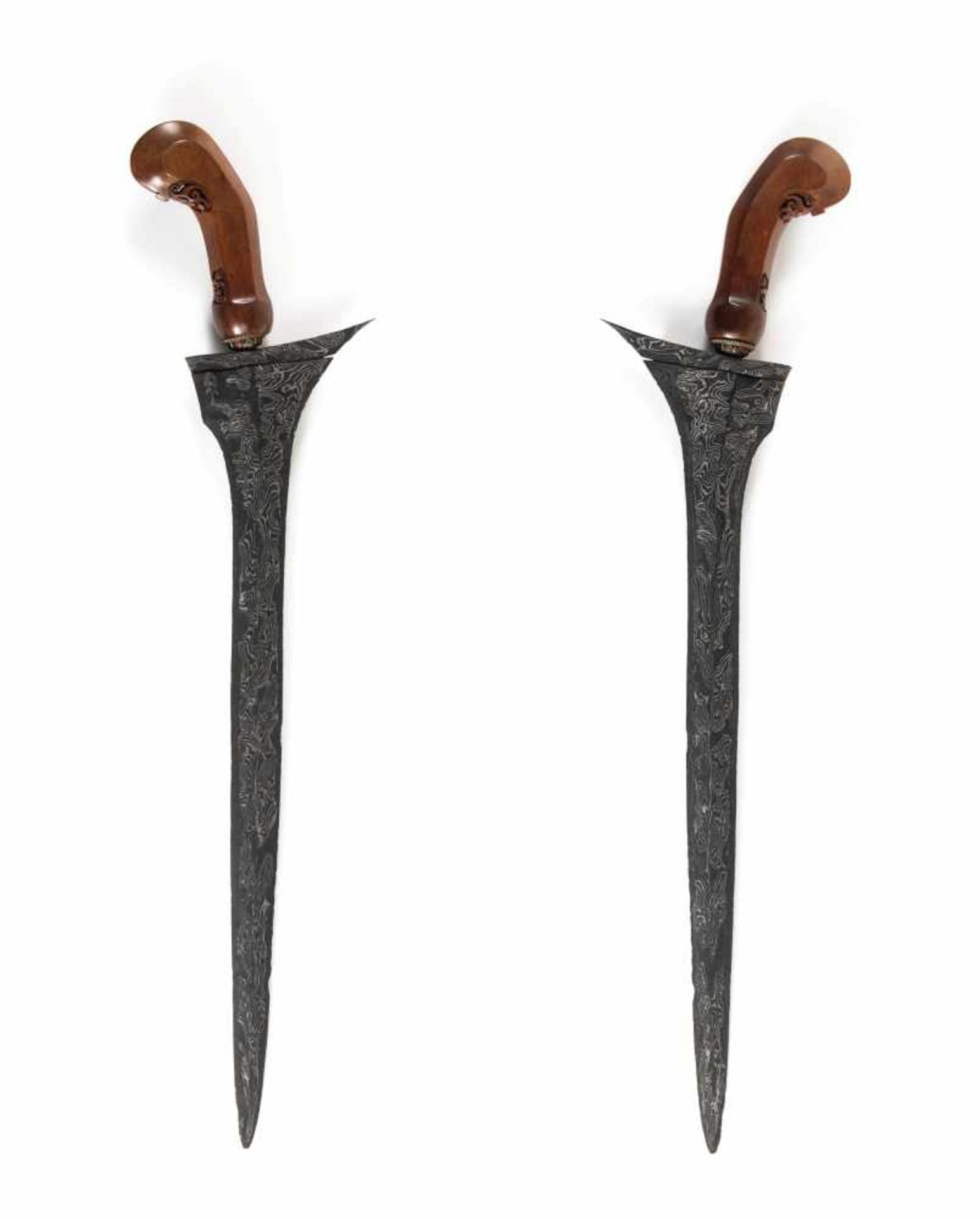 A Javanese Keris Solo, with 19th century blade.Javanese Keris Solo, with 19th century blade.Asal ( - Bild 3 aus 7